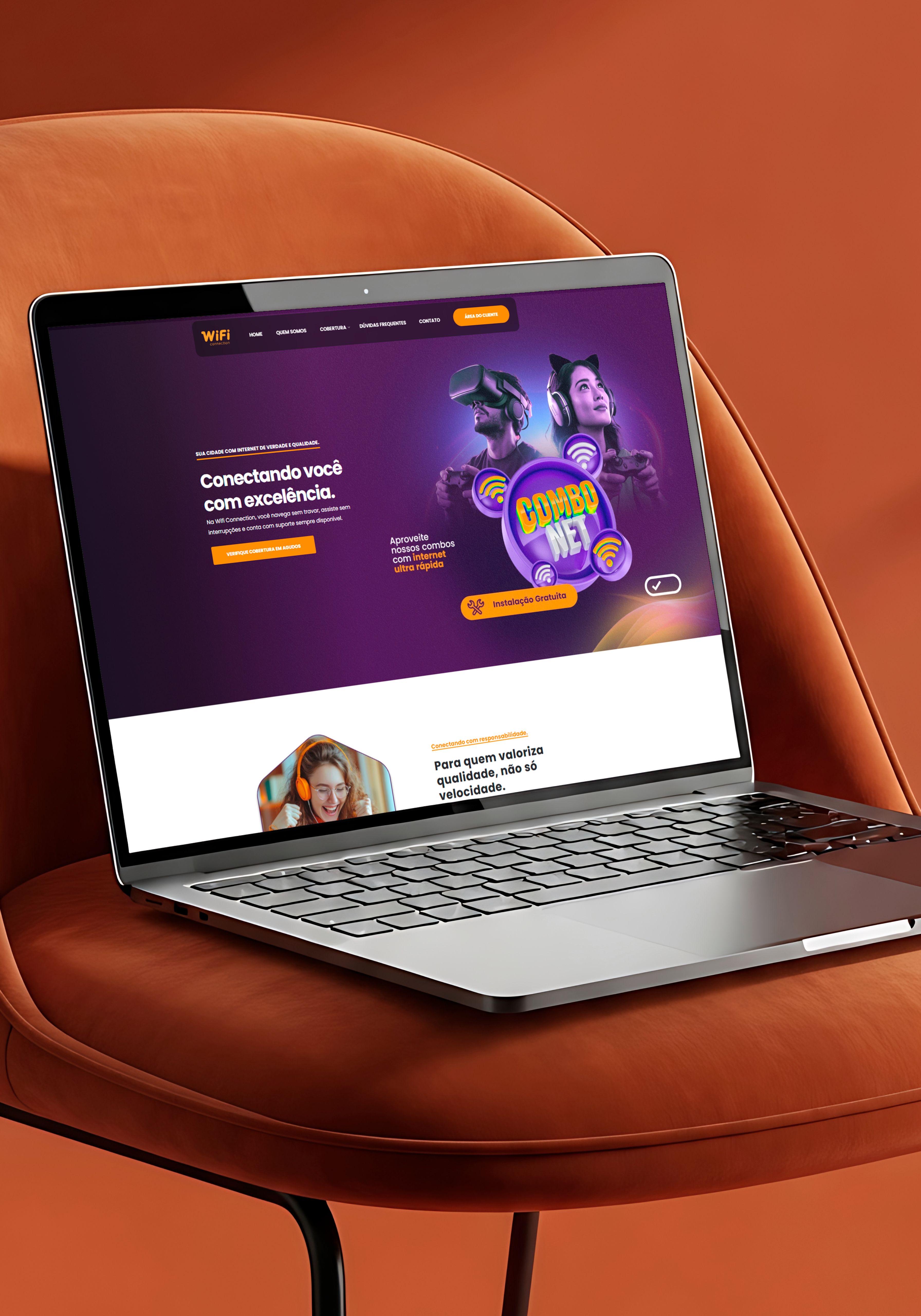 Mockup em laptop do site WiFi Connection, com a home da marca aberta